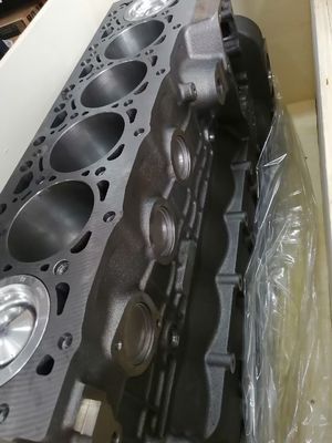 6754-21-1310 6754-21-1017 s6d107 qsb6.7 KOMATSU CUMMINS pc200-8 R225-9चीन के लिए सिलेंडर ब्लॉक असेंबली नई उच्च गुणवत्ता